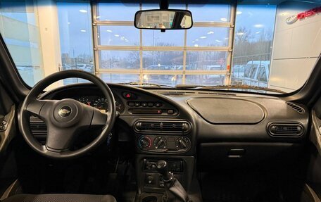 Chevrolet Niva I рестайлинг, 2017 год, 875 000 рублей, 7 фотография