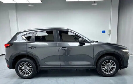 Mazda CX-5 II, 2021 год, 2 520 000 рублей, 10 фотография
