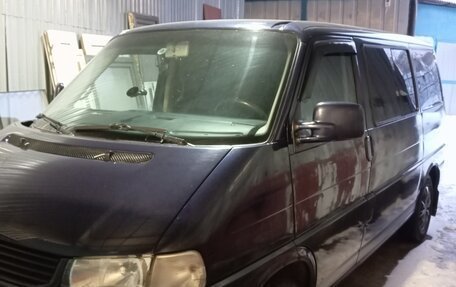 Volkswagen Caravelle T4, 2000 год, 1 150 000 рублей, 2 фотография