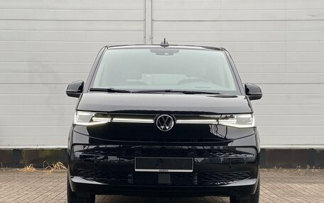 Volkswagen Multivan, 2024 год, 10 250 000 рублей, 2 фотография