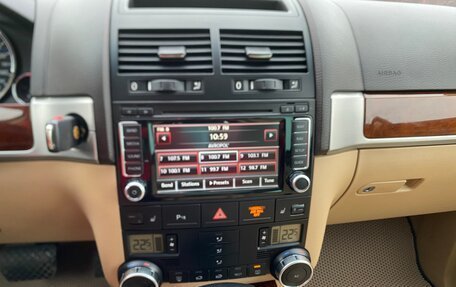 Volkswagen Touareg III, 2009 год, 1 790 000 рублей, 20 фотография