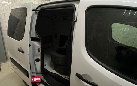 Peugeot Partner II рестайлинг 2, 2021 год, 1 550 000 рублей, 5 фотография