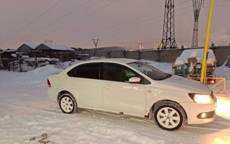 Volkswagen Polo VI (EU Market), 2011 год, 650 000 рублей, 3 фотография