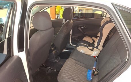 Volkswagen Polo VI (EU Market), 2011 год, 650 000 рублей, 9 фотография