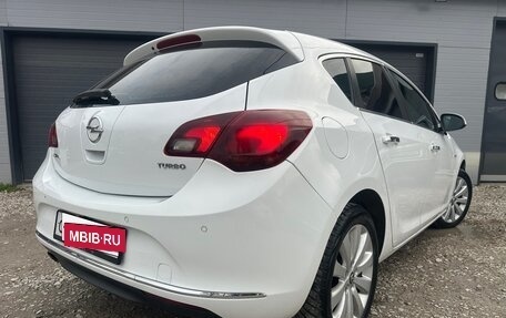Opel Astra J, 2013 год, 775 000 рублей, 10 фотография