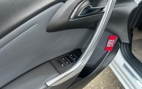 Opel Astra J, 2013 год, 775 000 рублей, 21 фотография