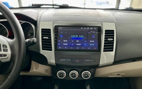 Mitsubishi Outlander III рестайлинг 3, 2008 год, 1 059 900 рублей, 10 фотография