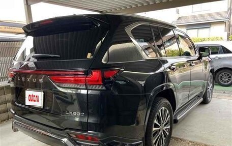 Lexus LX, 2024 год, 13 550 000 рублей, 4 фотография
