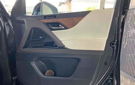 Lexus LX, 2024 год, 13 550 000 рублей, 10 фотография