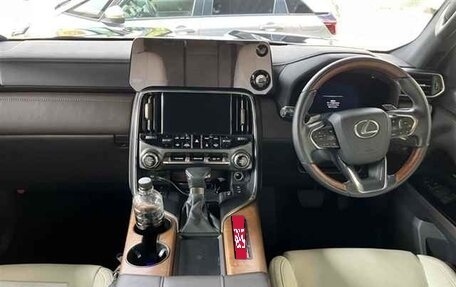 Lexus LX, 2024 год, 13 550 000 рублей, 8 фотография