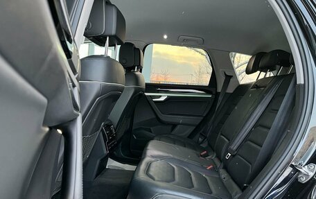 Volkswagen Touareg III, 2019 год, 4 850 000 рублей, 31 фотография