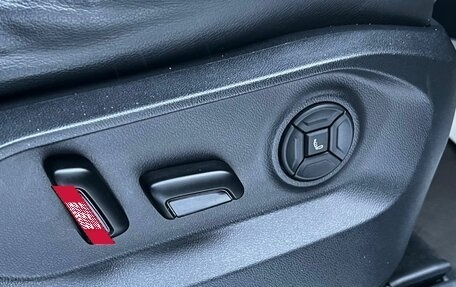 Volkswagen Touareg III, 2019 год, 4 850 000 рублей, 25 фотография