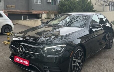 Mercedes-Benz E-Класс, 2022 год, 7 000 000 рублей, 8 фотография