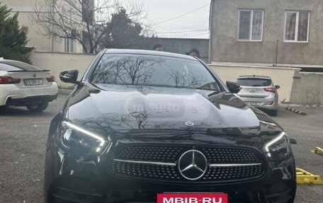 Mercedes-Benz E-Класс, 2022 год, 7 000 000 рублей, 7 фотография