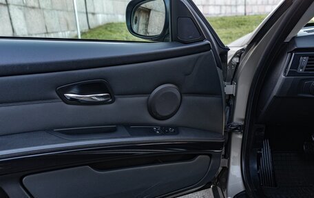 BMW 3 серия, 2011 год, 1 850 000 рублей, 8 фотография