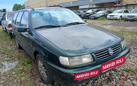 Volkswagen Passat B4, 1993 год, 90 000 рублей, 2 фотография