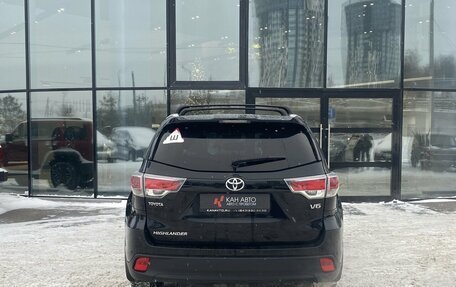 Toyota Highlander III, 2014 год, 2 780 000 рублей, 2 фотография