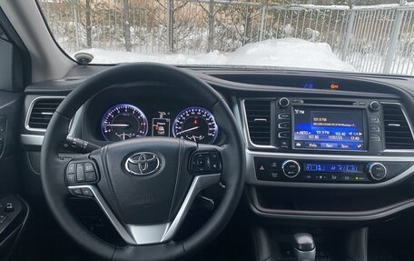 Toyota Highlander III, 2014 год, 2 780 000 рублей, 11 фотография