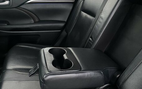 Toyota Highlander III, 2014 год, 2 780 000 рублей, 10 фотография