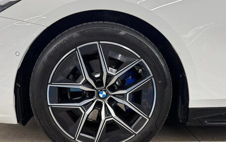 BMW 5 серия, 2025 год, 5 600 000 рублей, 3 фотография