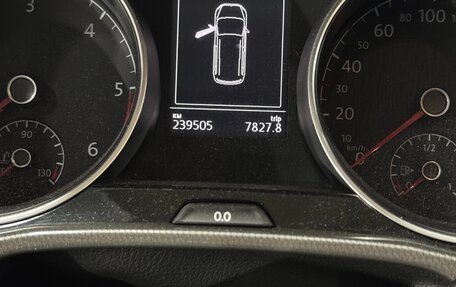 Volkswagen Touran III, 2018 год, 1 900 000 рублей, 7 фотография