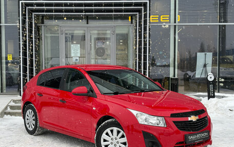 Chevrolet Cruze II, 2013 год, 835 000 рублей, 3 фотография