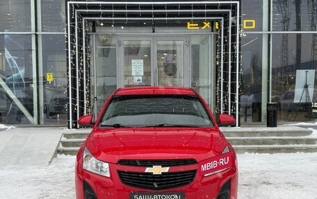 Chevrolet Cruze II, 2013 год, 835 000 рублей, 2 фотография
