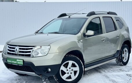 Renault Duster I рестайлинг, 2012 год, 945 000 рублей, 2 фотография