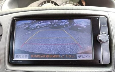 Toyota Sienta I, 2013 год, 821 000 рублей, 10 фотография