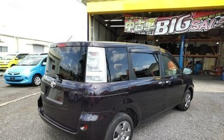 Toyota Sienta I, 2013 год, 821 000 рублей, 3 фотография