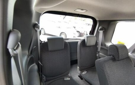 Toyota Sienta I, 2013 год, 821 000 рублей, 21 фотография