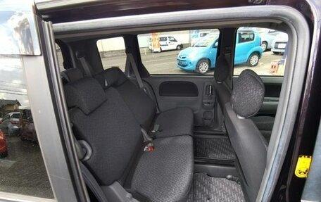 Toyota Sienta I, 2013 год, 821 000 рублей, 19 фотография