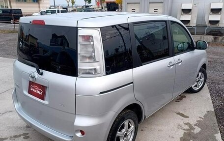 Toyota Sienta I, 2014 год, 882 000 рублей, 10 фотография