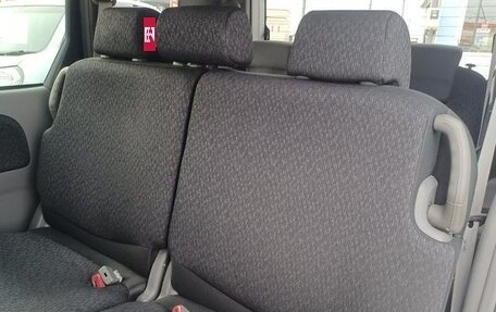 Toyota Sienta I, 2014 год, 882 000 рублей, 28 фотография