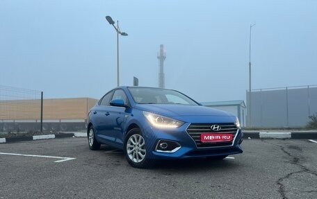 Hyundai Solaris II рестайлинг, 2017 год, 1 600 000 рублей, 1 фотография