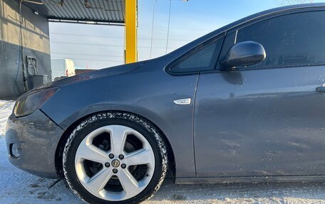 Opel Astra J, 2012 год, 650 000 рублей, 3 фотография