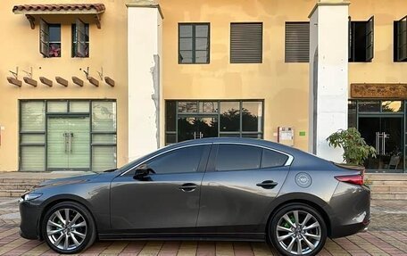 Mazda 3, 2022 год, 1 850 000 рублей, 14 фотография