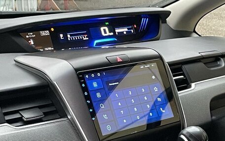 Honda Freed II, 2017 год, 1 650 000 рублей, 21 фотография