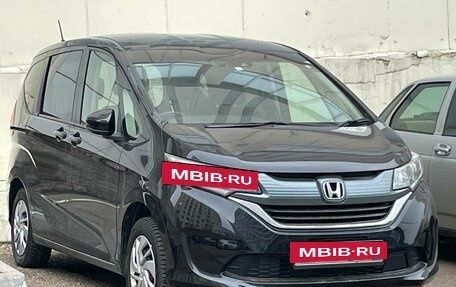 Honda Freed II, 2017 год, 1 650 000 рублей, 34 фотография