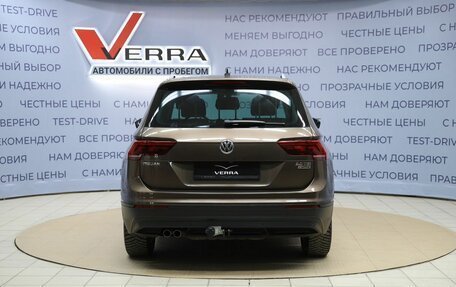 Volkswagen Tiguan II, 2017 год, 2 690 000 рублей, 5 фотография
