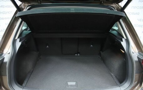 Volkswagen Tiguan II, 2017 год, 2 690 000 рублей, 8 фотография