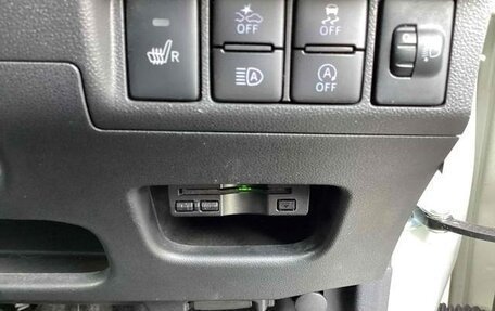 Daihatsu Move VI рестайлинг, 2018 год, 620 000 рублей, 11 фотография