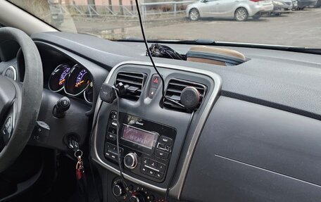 Renault Sandero II рестайлинг, 2018 год, 1 120 000 рублей, 12 фотография