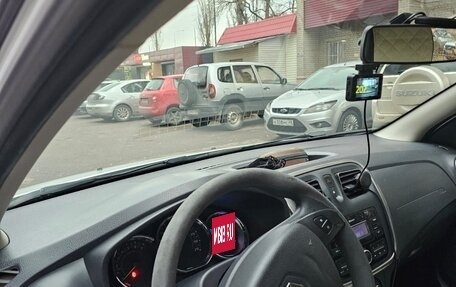 Renault Sandero II рестайлинг, 2018 год, 1 120 000 рублей, 14 фотография