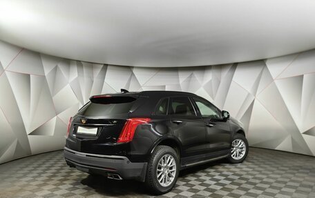 Cadillac XT5 I рестайлинг, 2016 год, 2 450 000 рублей, 2 фотография