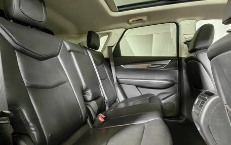 Cadillac XT5 I рестайлинг, 2016 год, 2 450 000 рублей, 16 фотография