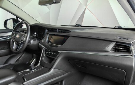 Cadillac XT5 I рестайлинг, 2016 год, 2 450 000 рублей, 13 фотография