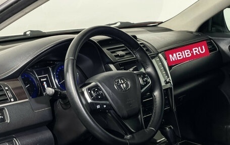 Toyota Camry, 2017 год, 1 547 000 рублей, 13 фотография