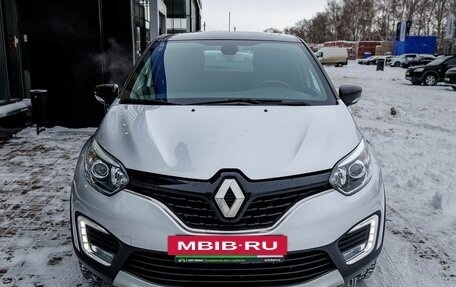 Renault Kaptur I рестайлинг, 2019 год, 1 542 000 рублей, 8 фотография