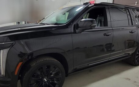 Cadillac Escalade V, 2025 год, 24 990 000 рублей, 2 фотография